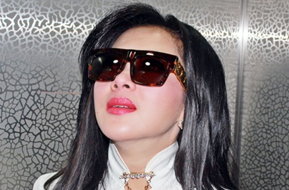 Bawakan 'Cetar', Syahrini Buka SCTV Music Awards 2015