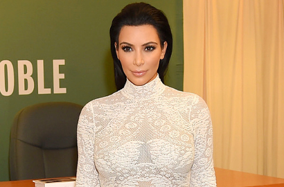 Kim Kardashian Larang Fans Berfoto Selfie di Peluncuran Buku 'Selfish'