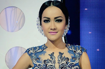 'KDI' Ditegur KPI Gara-Gara Dada Julia Perez, Kok Bisa?