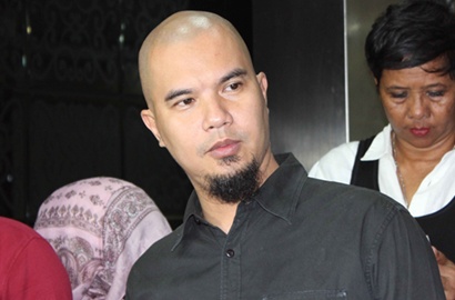 Penasaran, Ahmad Dhani Langsung Tanya Polisi Siapa Artis PSK AA