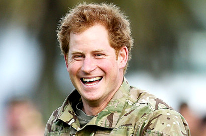 Usai 17 Tahun, Pangeran Harry Girang 'Reuni' dengan Kepala Asrama Favoritnya