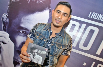 Akui Proses Produksi Lama, Rio Febrian Akhirnya Rilis Album 'Love Is'