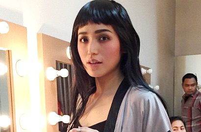 Jessica Iskandar Curhat Suka Duka Jadi Orangtua Tunggal