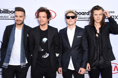 One Direction Debut Red Carpet Tanpa Zayn Malik di Billboard Music Awards