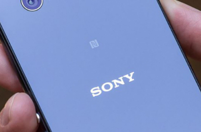 Inikah Smartphone Tanpa Rangka Besutan Sony?