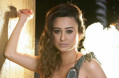 Intip Perubahan Penampilan Neha Mehta 'Shakuntala' dengan Rambut Baru