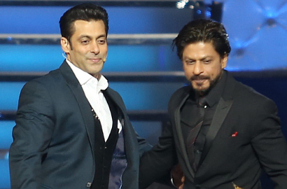 Wow, Shahrukh Khan Larang Fans Tanya Soal Salman Khan