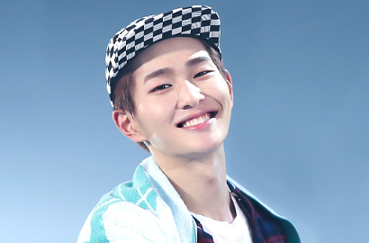 Fans Terharu Dengar Cerita Onew SHINee yang 'Bisu' Usai Operasi