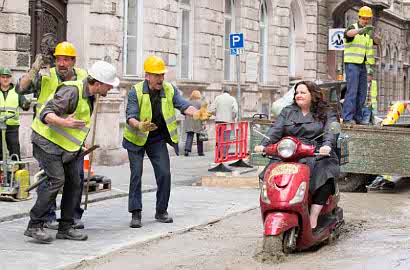 Review: Melissa McCarthy Pamer Aksi Jadi Mata-Mata Kocak di Film 'Spy'