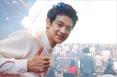 Minho SHINee Kencan dengan Teman Sekelas di 'Grandmother Gyechoon'?