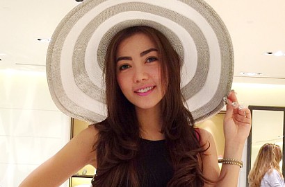 Tak Hanya Soal Status Suryono, Ini Kejanggalan Pernikahan Bella Shofie