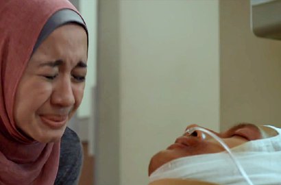 Bella Sedih Fedi Nuril Terluka di Trailer 'Surga Yang Tak Dirindukan'