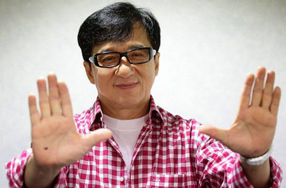 Jackie Chan Buka Kampus Film dan TV Baru, Li Bingbing Jadi Pengajar