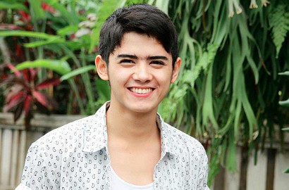 Sambut Ramadhan, Aliando Rilis Lagu Religi 'Hanyalah Kepadamu'