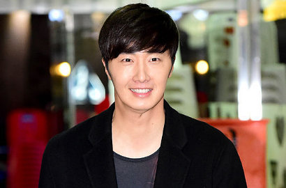 Jung Il Woo Pamer Behind The Scene Foto Poster 'Heroine'