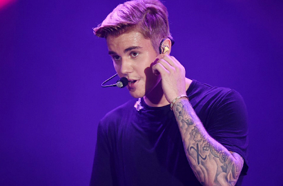 Justin Bieber Bikin Lagu Boys II Men 'I'll Make Love to You' Makin Seksi
