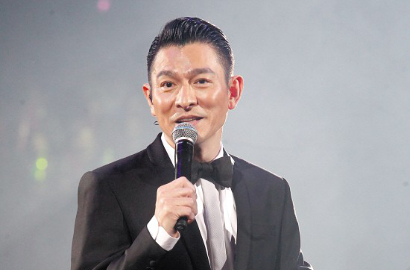 Andy Lau Dirantai di Poster Terbaru 'Saving Mr. Wu'