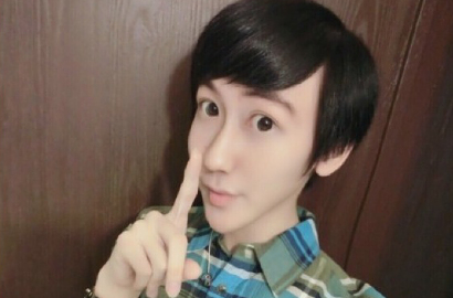 Saking Cantiknya, Cowok Ini Bakal Bikin Para Cewek Iri