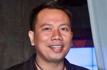 Pasti Iri, Lihat Wajah Cantik Pacar Baru Vicky Prasetyo Ini