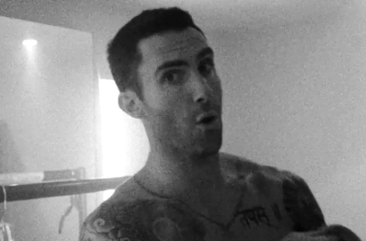 Maroon 5 Siap Konser di MV 'This Summer's Gonna Hurt Like A Motherf****r'