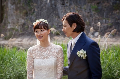 Foto Pernikahan Won Bin-Lee Na Young Akhirnya Terungkap
