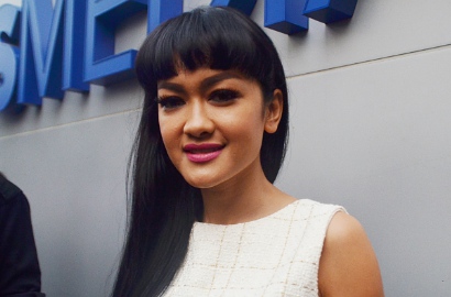 Julia Perez Sudah Laksanakan Nazar Telanjang di GBK Demi Sepakbola Indonesia