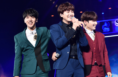 Yesung Comeback, Ryeowook Cantik di Konser SuJu-K.R.Y Jepang