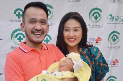 Sebelum Lahiran, Ruben-Sarwendah Sempat Nonton 'Insidious Chapter 3'
