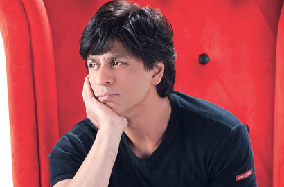 Shahrukh Khan Rela Hujan-Hujanan Demi Syuting 'Raees'
