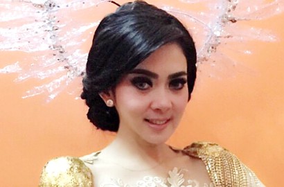Biasa Tampil Heboh, Ini Gaya Syahrini di Indonesia Kids' Choice Awards 2015