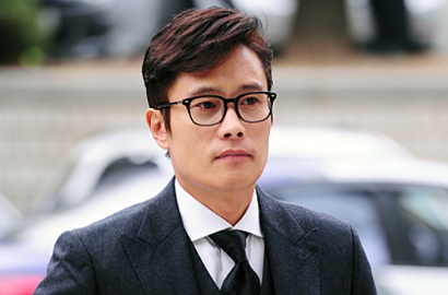 Kena Skandal, Lee Byung Hun Bakal Tetap Promosi 'Terminator 5' di Korea?