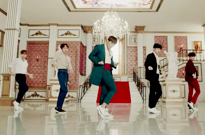 2PM Hadirkan Berbagai Kisah Dongeng di MV 'My House'