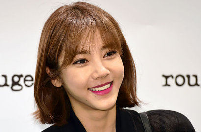 Son Dam Bi Digaet Gabung Agensi Bae Yong Joon