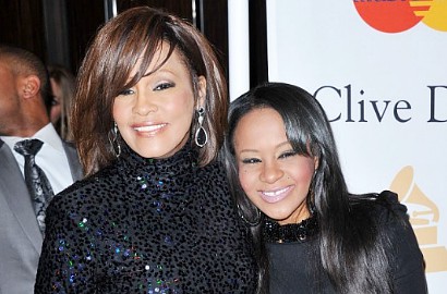 Putri Whitney Houston Dibawa Pulang, Tak Lagi Ada Harapan Hidup