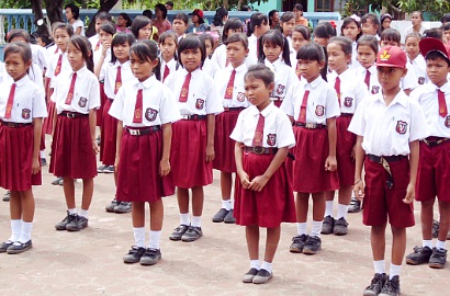 Parah, Siswa SD Bergoyang Porno, Para Guru Justru Terpingkal
