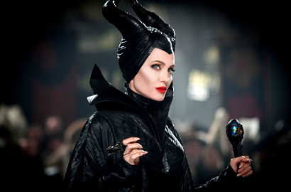 Angelina Jolie Kembali Diincar untuk Bintangi Sekuel 'Maleficent 2'