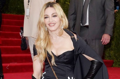 Teaser Foto Lagu Madonna 'B**ch I'm Madonna' Dinilai Mirip 'Bad Blood' Taylor Swift