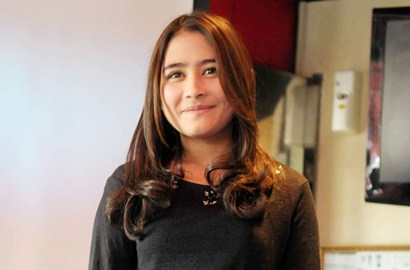 Bosan Jomblo, Fans Desak Prilly Latuconsina Pacaran dengan Aliando