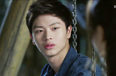 Sungjae Merasa Tidak Seromantis Gong Tae Kwang di 'School 2015'