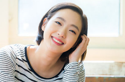 Kim Go Eun dan Kim Woo Bin Raih Penghargaan di Honorary Korean Films