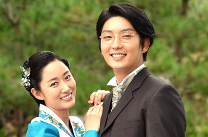 Lee Jun Ki Digosipkan Pacaran dengan Aktris 'Joseon Gunman'