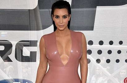 Kim Kardashian Bakal Jadi Pembicara Seminar Tentang Wanita