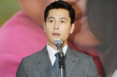 Aktor Senior Jung Woo Sung Ngeluh Tak Bisa Selfie
