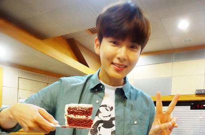 Eunhyuk Pamer Gaya Aegyo dan Ucap Ultah ke Ryeowook