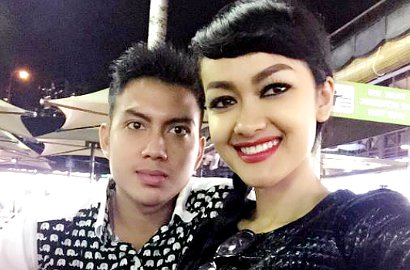 Satpam Mumu Nyanyikan Lagu Patah Hati untuk Minta Maaf ke Jupe?