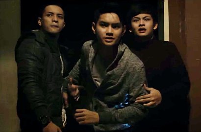 Randy Martin Cs Diteror Hantu Belanda di 'Hantu Nancy'