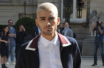 Fans Berhasil Kecup Zayn Malik saat Rebutan Foto Selfie Bersama
