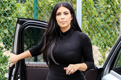 Hamil, Kim Kardashian Nekat Naik Helikopter untuk Dukung Kanye West