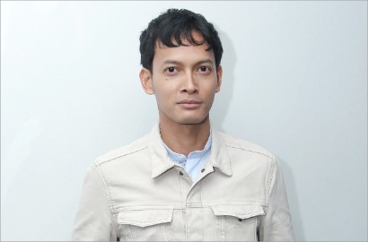 Fedi Nuril Ajak Fans Tonton 'Surga Yang Tak Dirindukan' Lebaran Nanti
