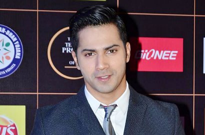 Varun Dhawan Takut Jadi Bayang-Bayang Shahrukh Khan di 'Dilwale'?